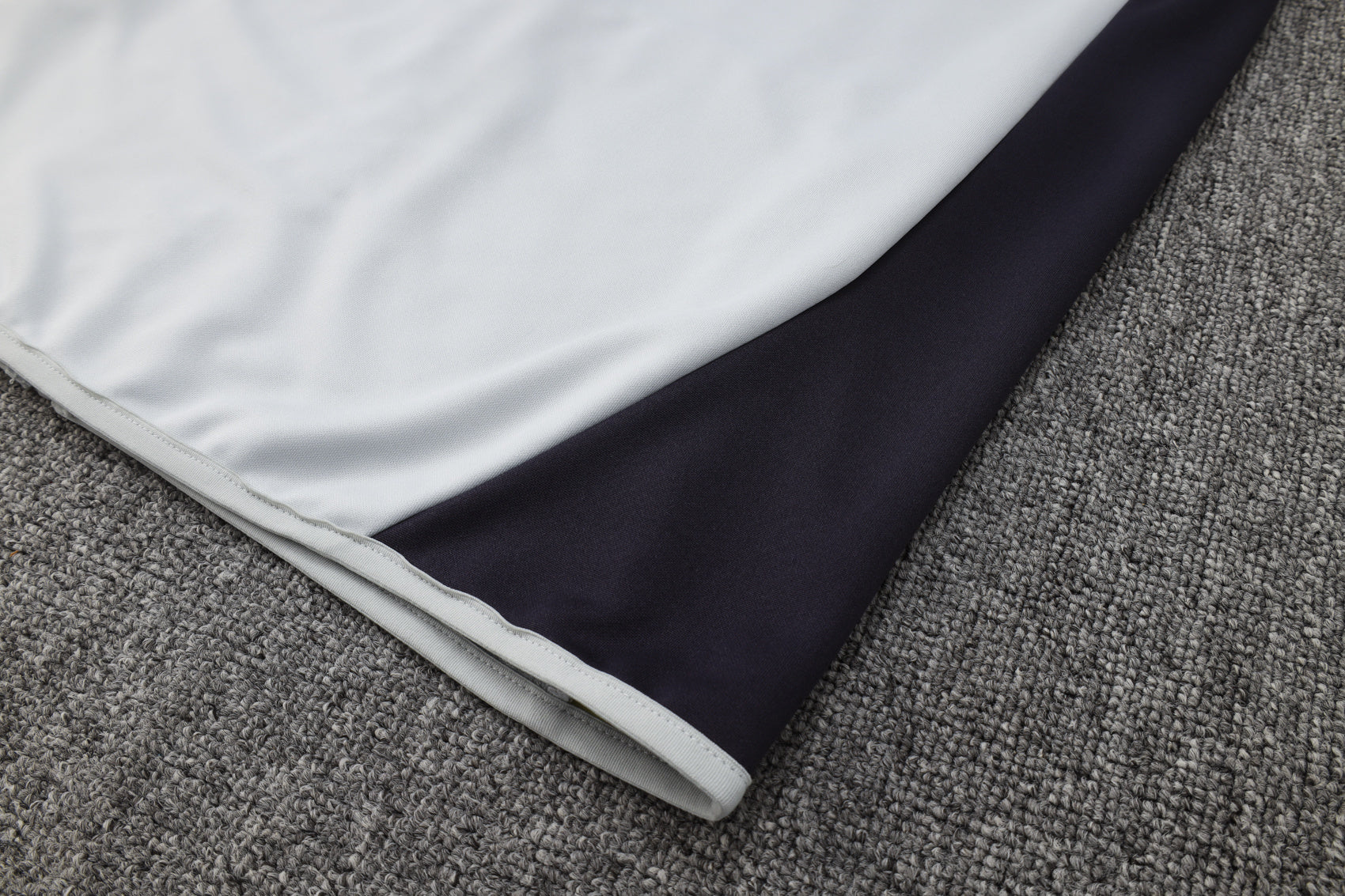 Tuta Juventus Zip Intera | Bianca, Nera, Gialla - Allenamento 2025/2026