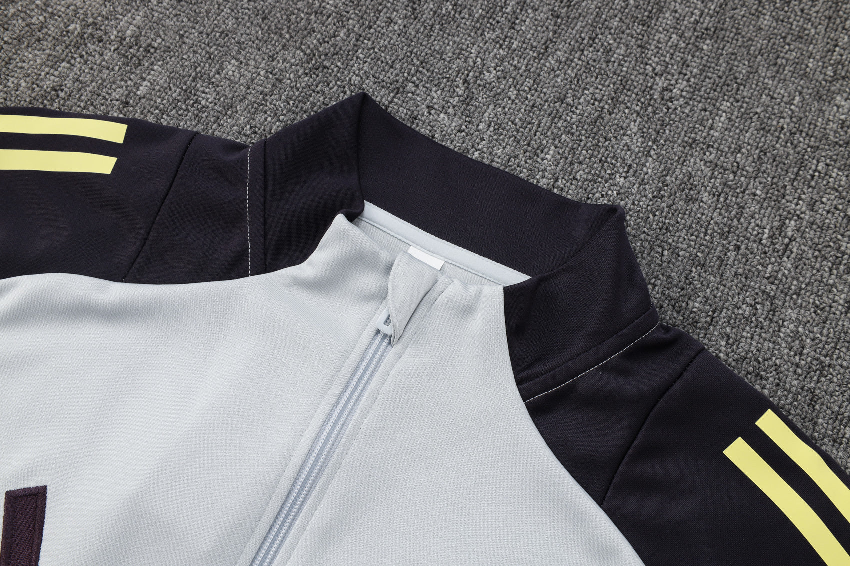 Tuta Juventus Zip Intera | Bianca, Nera, Gialla - Allenamento 2025/2026