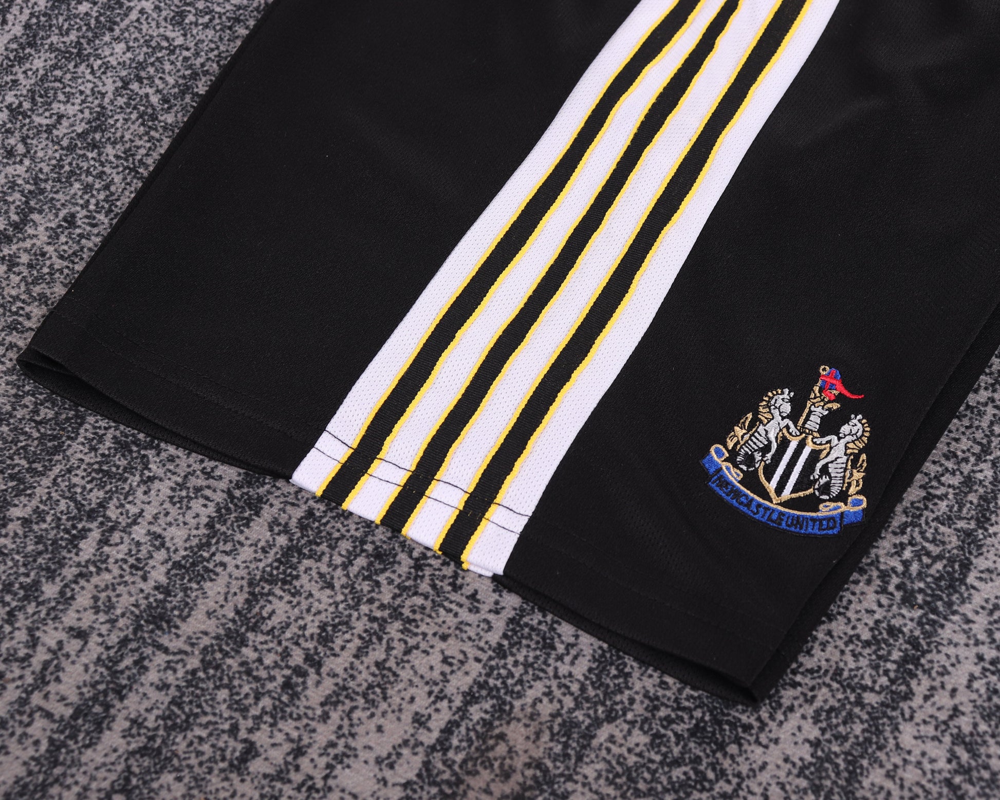Newcastle Retro 1997/99 Bambino