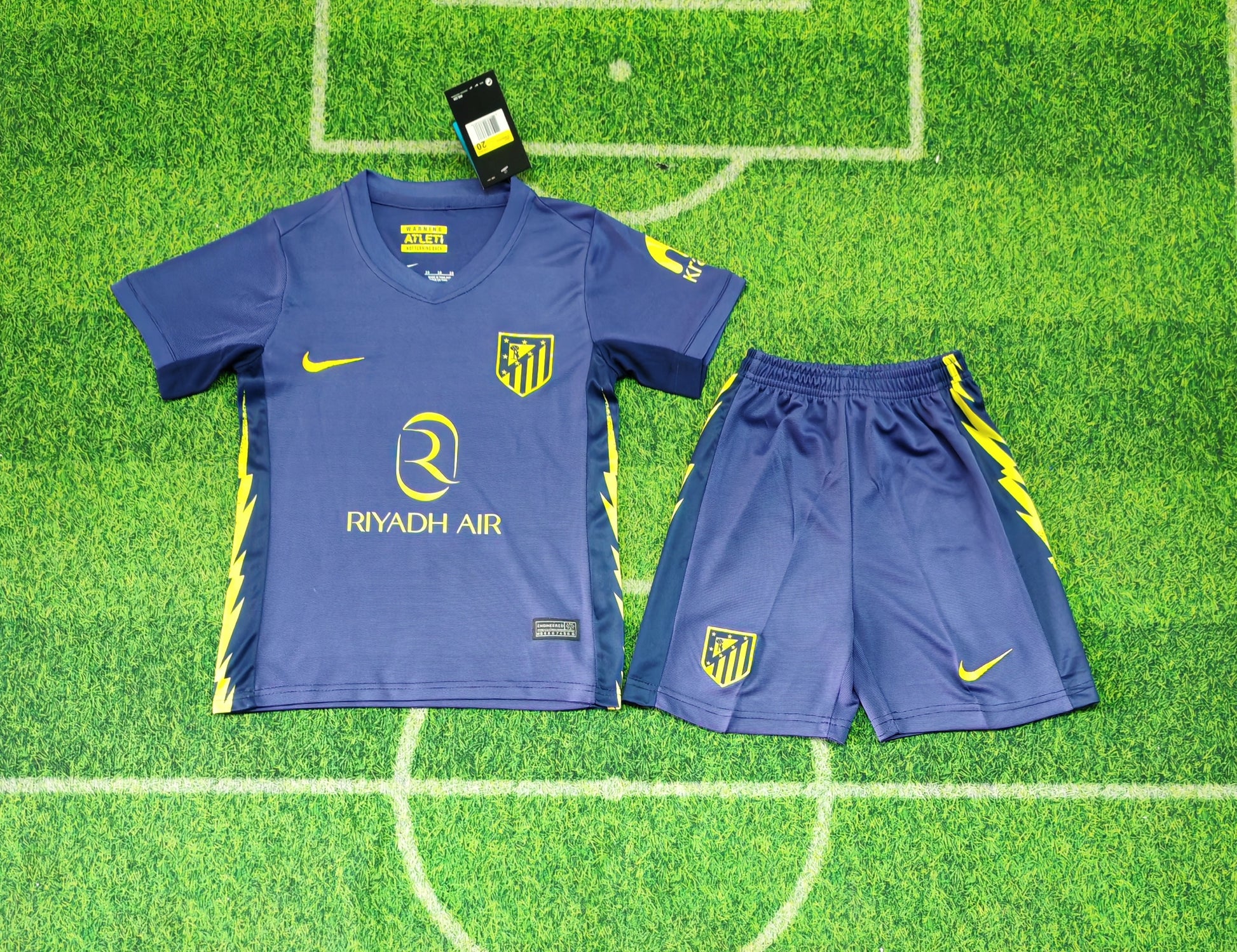 Atletico Madrid Bambino Away 2025/2026