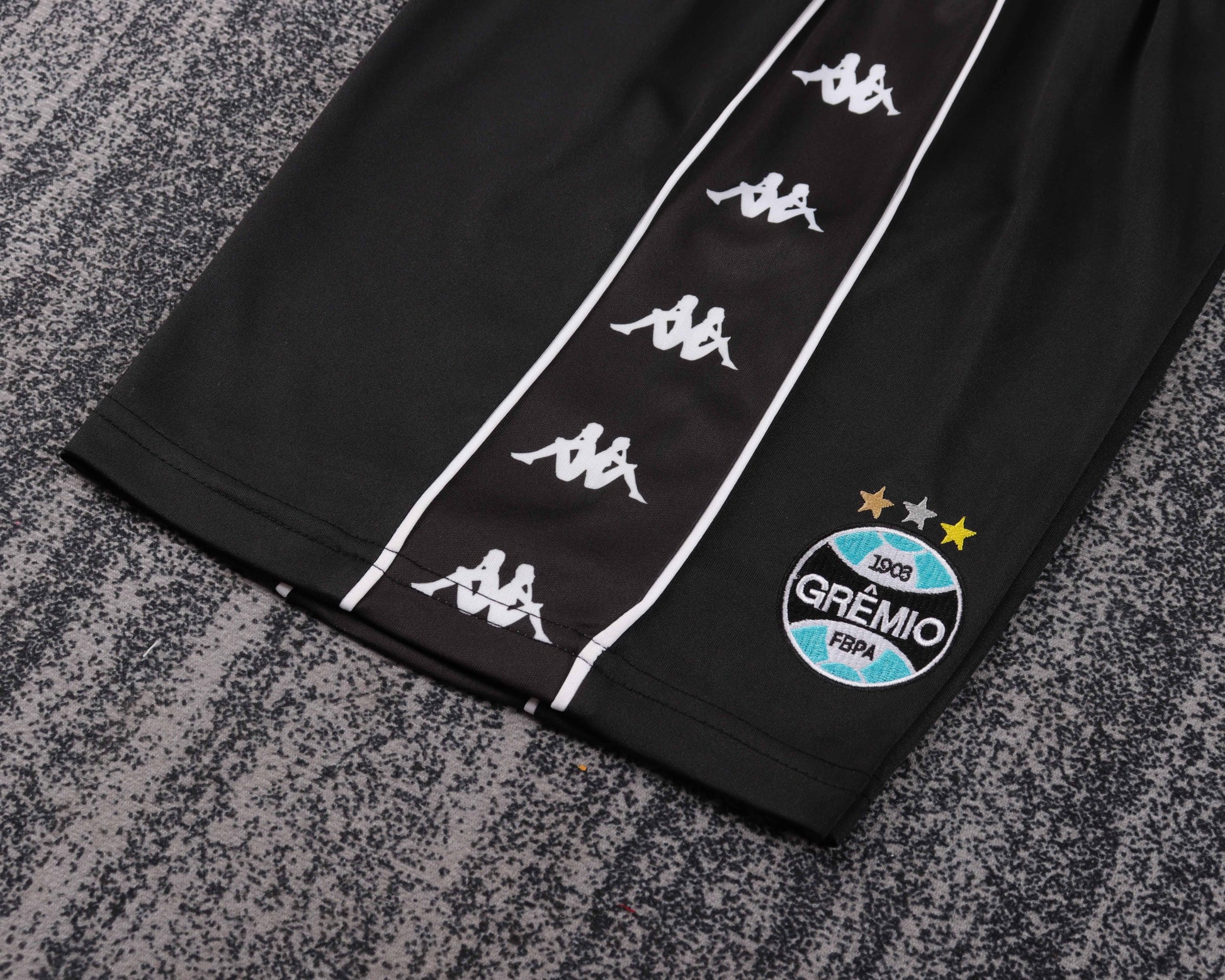 Gremio Retro 2000 Bambino