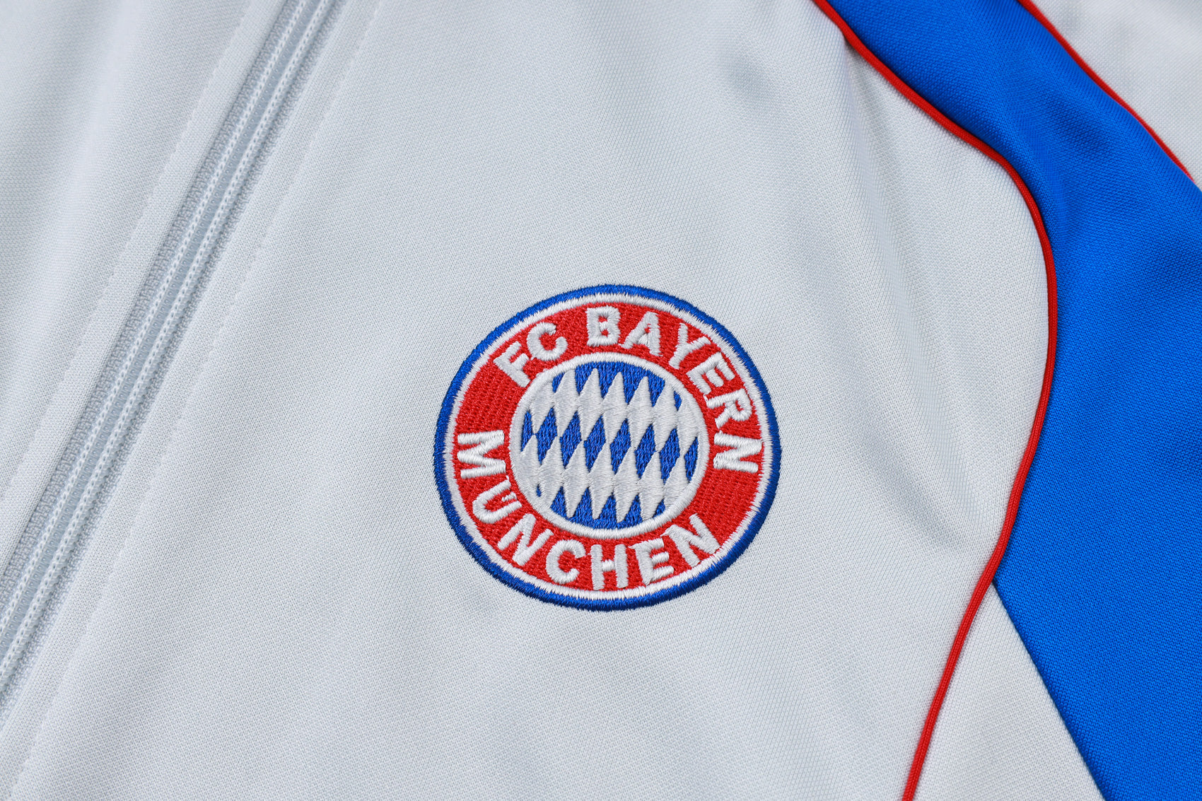 Tuta Bayer Monaco grigio zip intera 2025/26